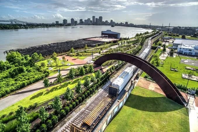 Crescent Park